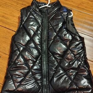 Shiny black puffer vest sz7/8
